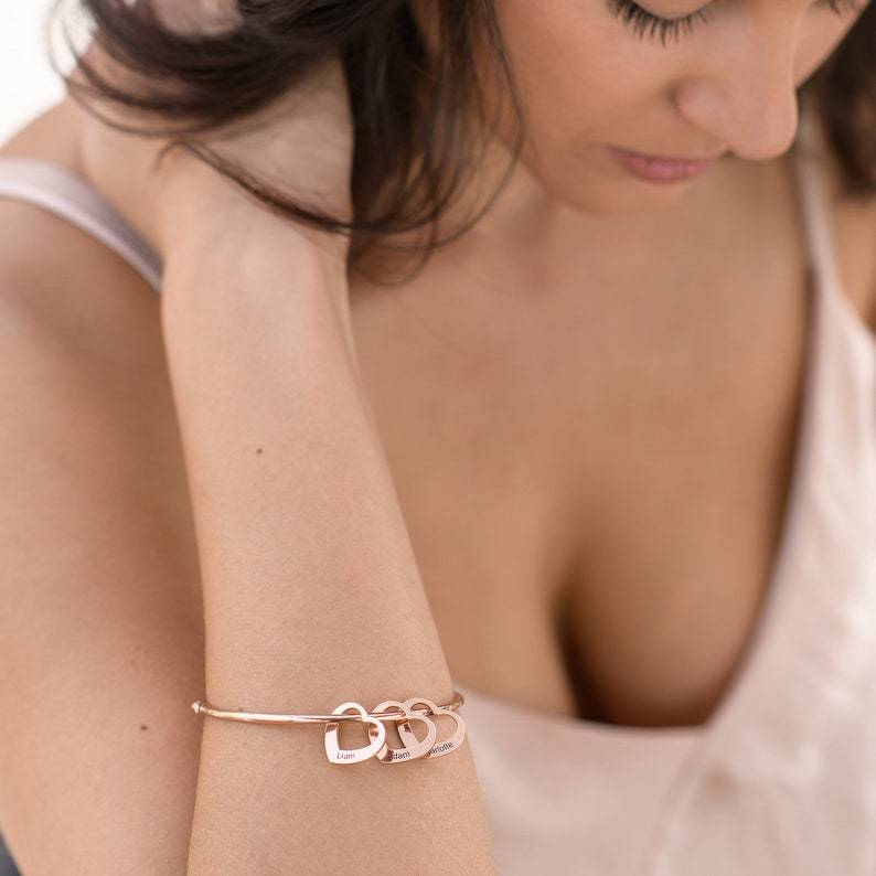 Engraved Personalised Bangle Bracelet with 5 Names with 5 Heart Shape Pendant Gift for Mother-Jessemade AU