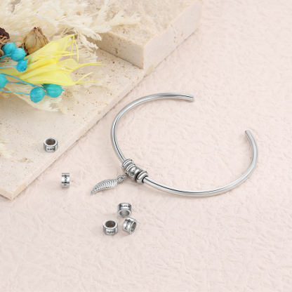 6 Beads Bracelet with a leaf-Jessemade AU