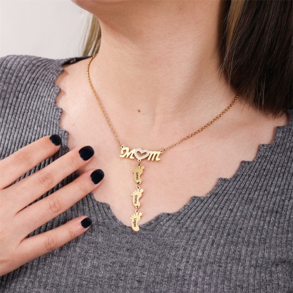 Mother Necklace with 4 Baby Feet Pendants Engraved 4 Names Rose Gift Set
