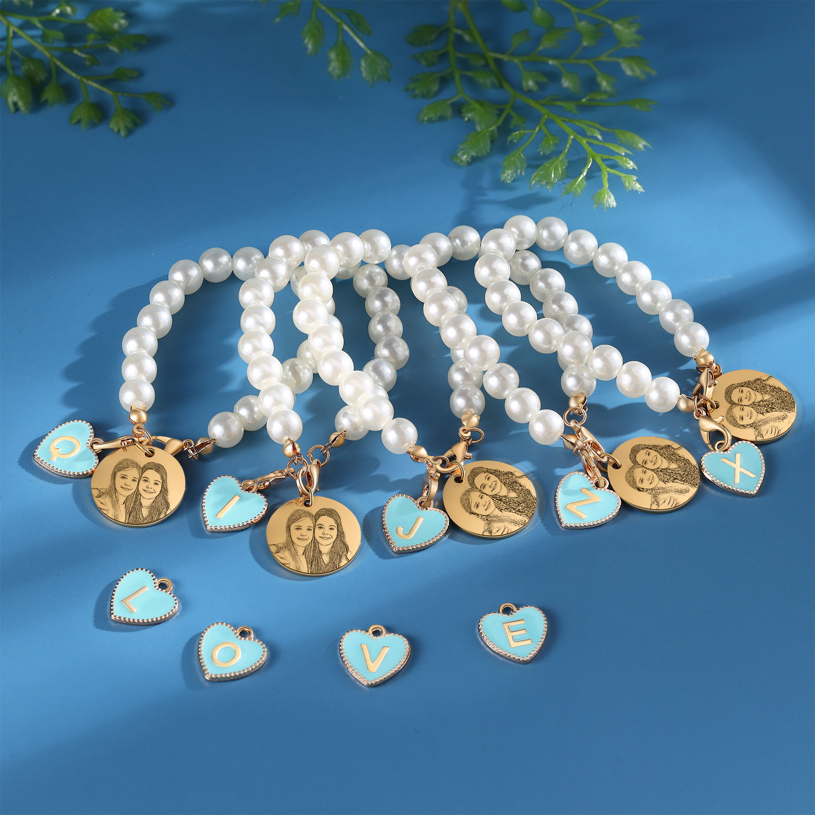 Personalised 26 Letters Pendant Custom 1 Photo Hanging Ornament Beaded Bracelet Back-to-School Gift for Girls-Jessemade AU