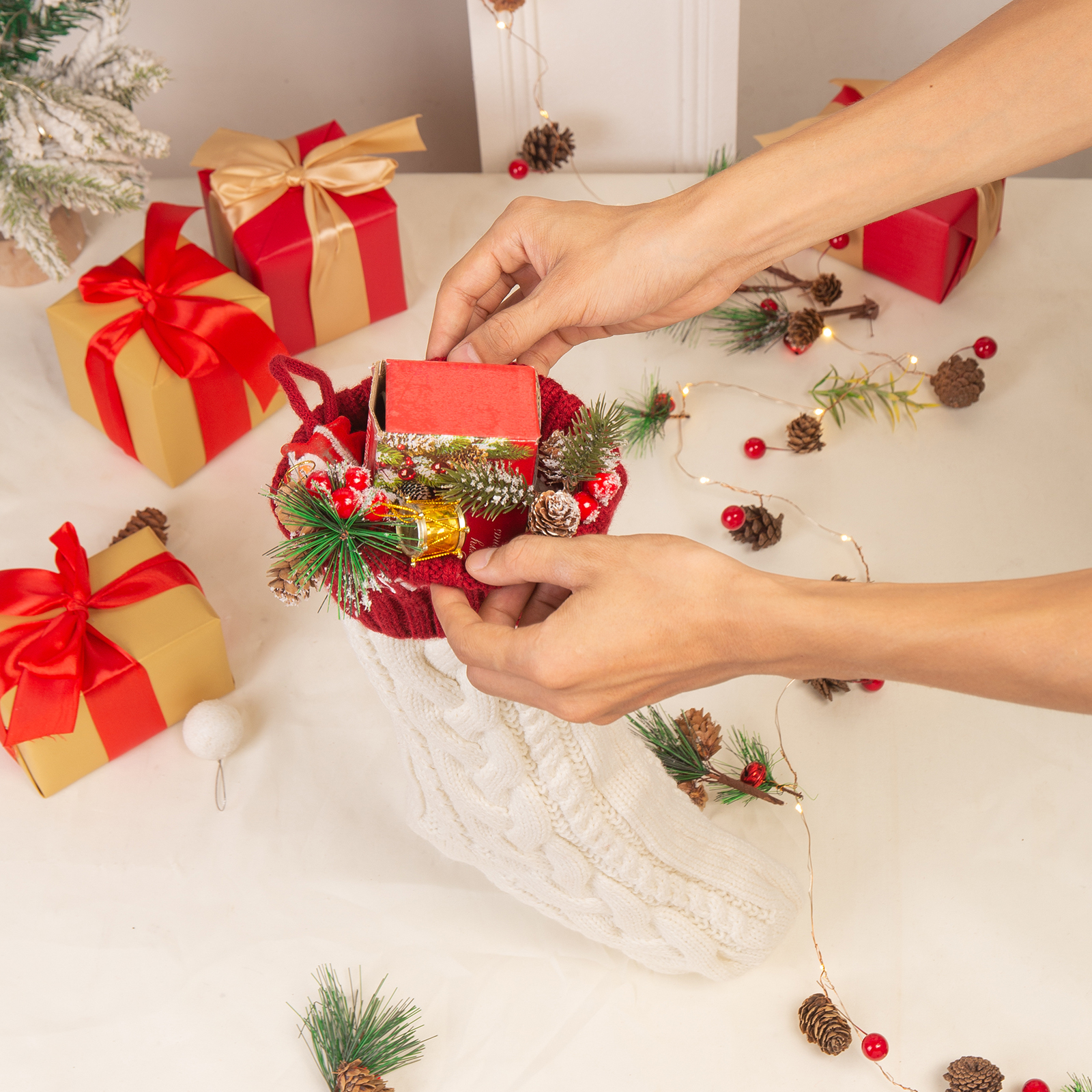 Personalised Christmas Stocking Ornaments Custom 1 Name Xmas Stocking Gifts for Family Friends-Jessemade AU