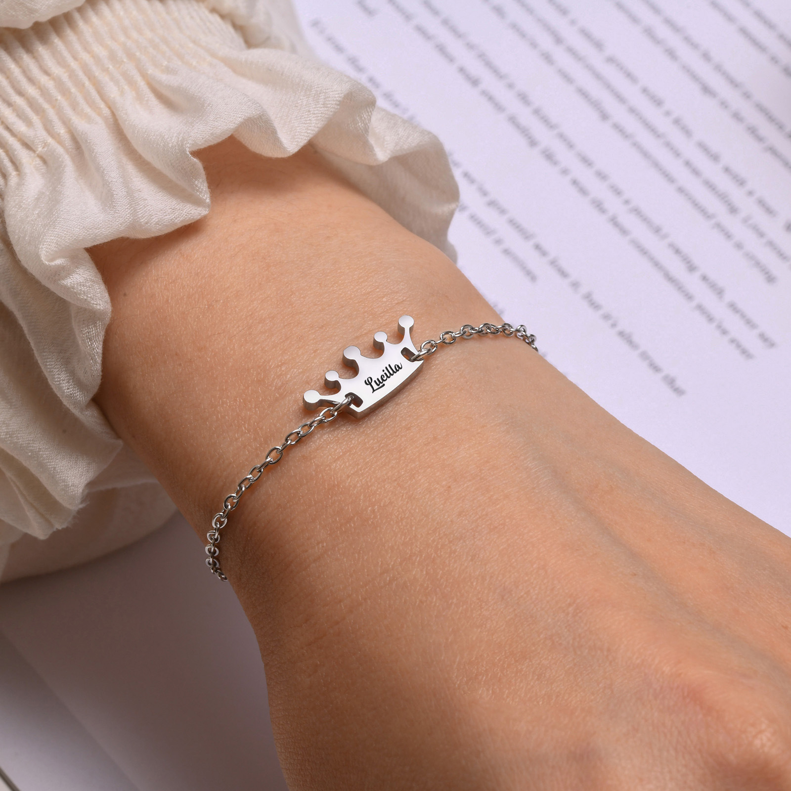Personalised Crown Bracelet Custom Name Bracelet for her-Jessemade AU