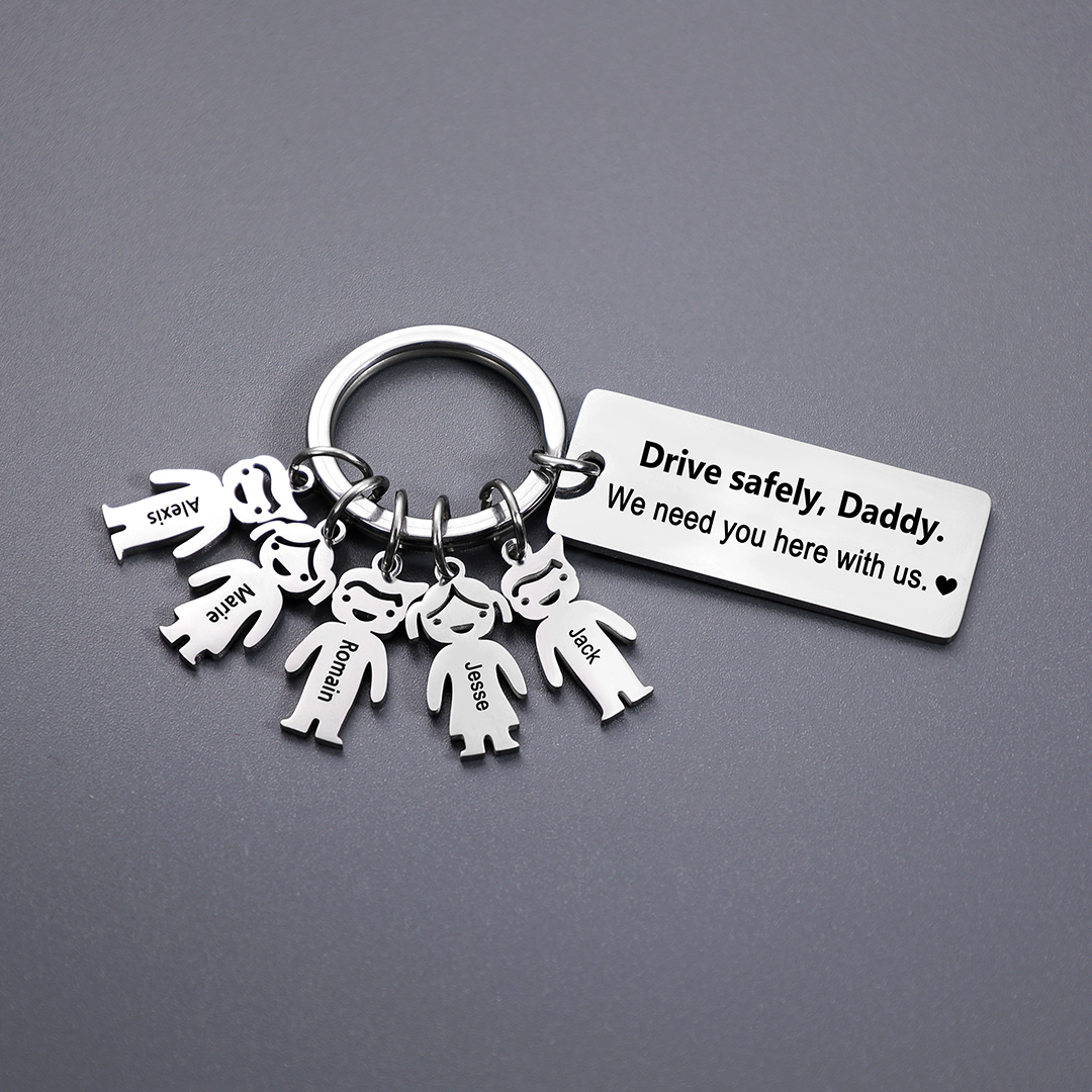 Personalised Keychain with Kid Charm Engraved 5 Names Family Keychain for Him