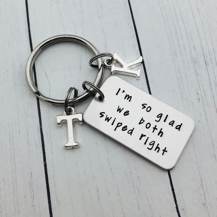 I'm so glad we both swiped right, Valentines Day Gifts Personalised Keychain For  Him or Her-Jessemade AU
