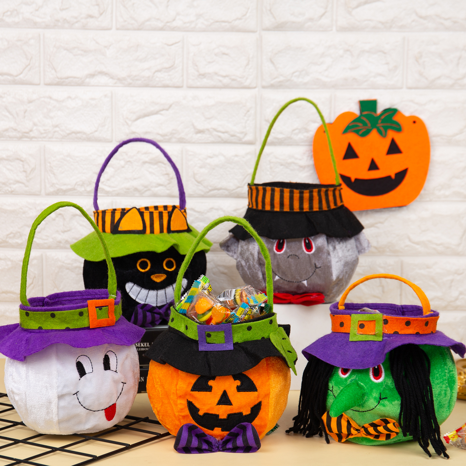 Personalised Halloween Tote Bags with Name Halloween Trick or Treat Candy Bags for Kids-Jessemade AU