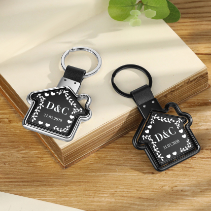 2 PCS Couple Keychain Set Custom 4 Letters & 2 Dates Keyring House-Shaped Metal Keychain Valentine's Day Gift for Him/Her-Jessemade AU
