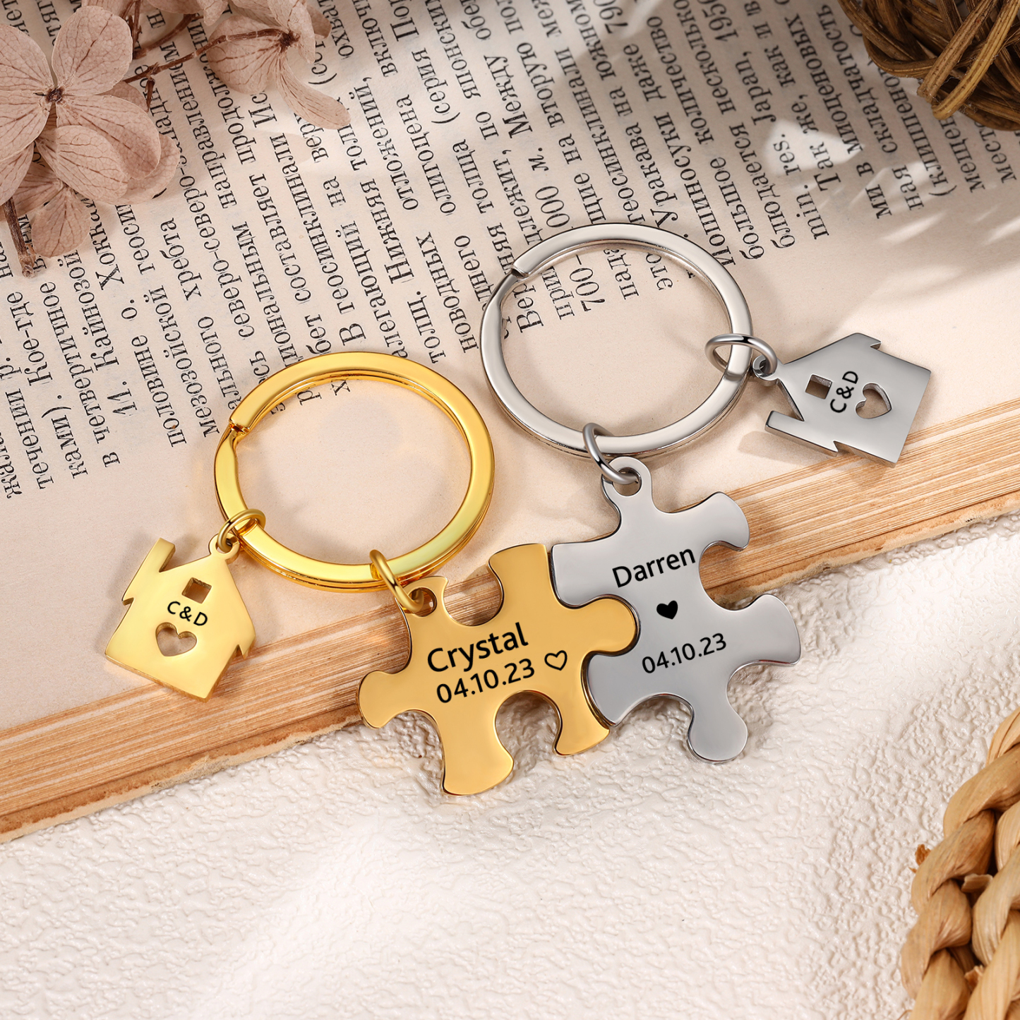 2 PCS Couple Keychain Set Custom 2 Names & 2 Letters & Date Keyring Puzzle Keychain Valentine's Day Personalised Gift for Him/Her-Jessemade AU