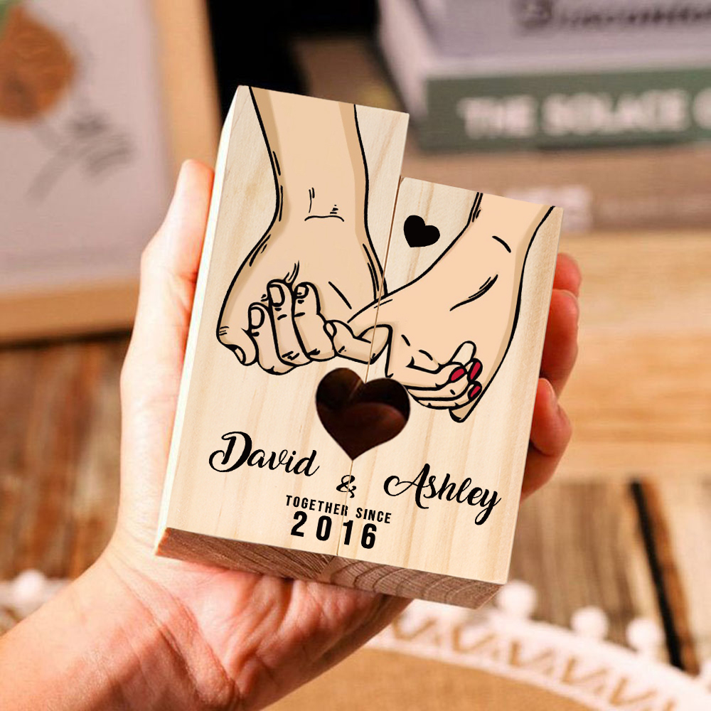 Personalised Couple Gift Set Pinky Promise Couple Candle Holder Heart Matching Keychain with Custom Names & Date Gift Box