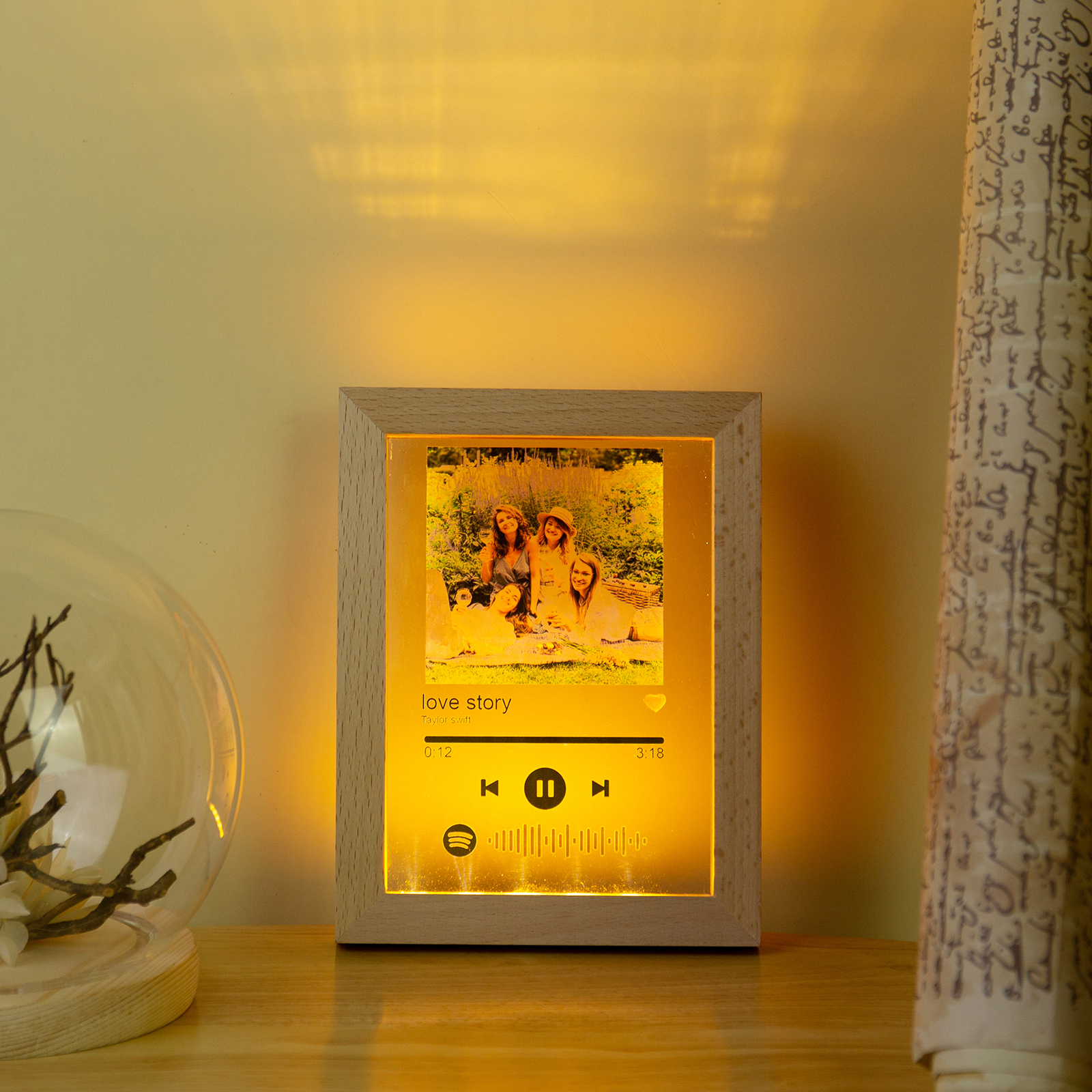 Personalised Wooden Spotify Code Photo Frame Night Light-Can Play Music-Interesting-Jessemade AU