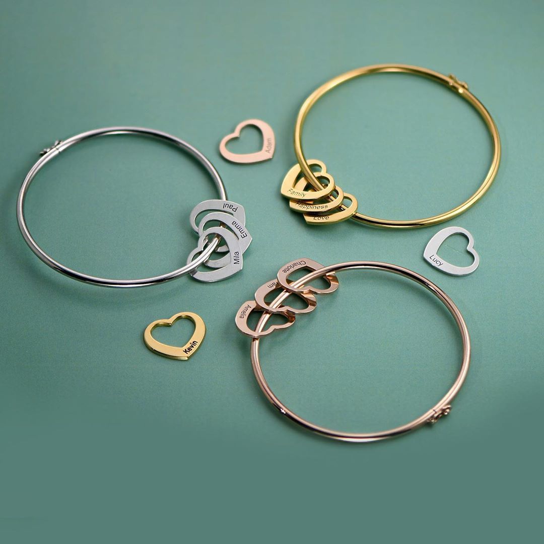 Women Bangle Bracelet with 3 Heart Pendant Engraved 3 Names Love Bracelet-Jessemade AU