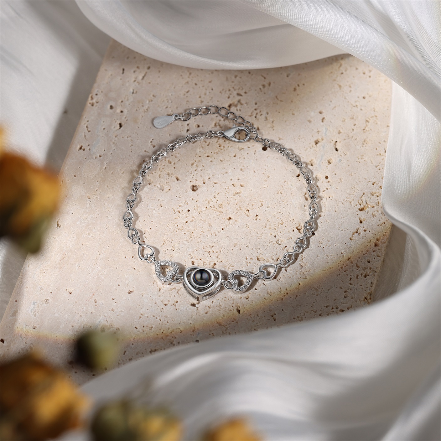 Heart Chain Projection Bracelet Personalised Photo Bracelet Creative Gift for Her-Jessemade AU