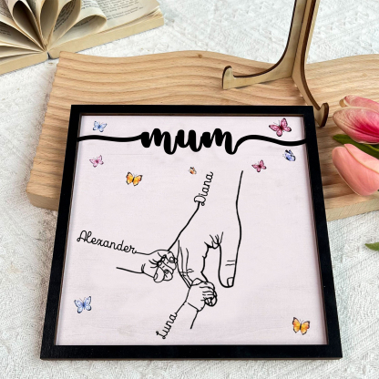 3 Names - Personalised Wooden Plaque Holding Mum's Hand Desktop Decorations Wooden Sign With Stand-Jessemade AU