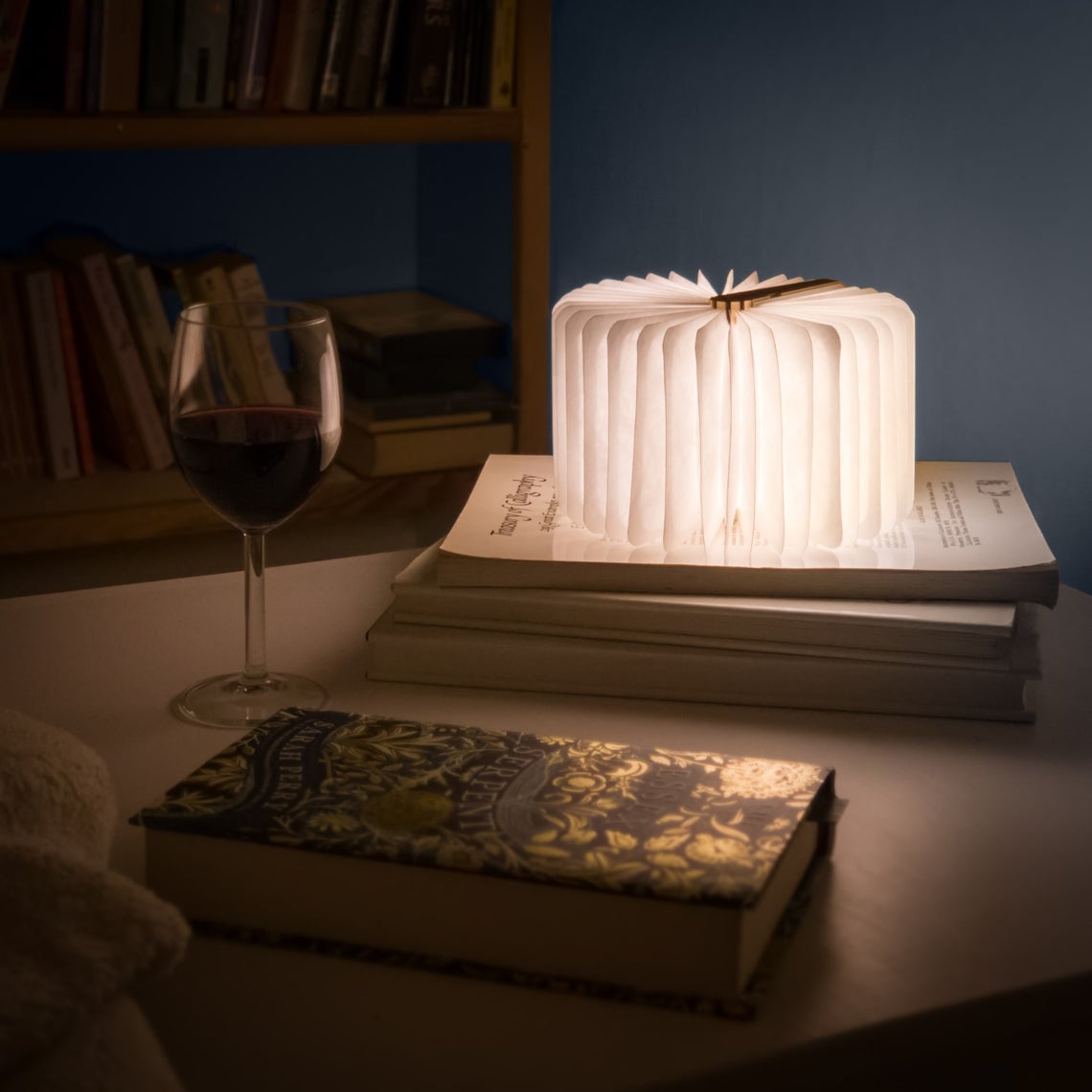 Wooden Folding Magnetic Glowing LED Book Lamp-Jessemade AU