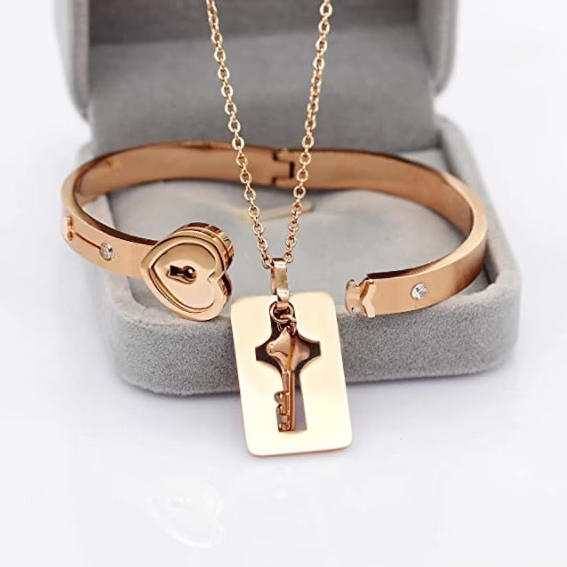 Key to My Heart Couple Key Necklace and Love Lock Bracelet Set-Jessemade AU