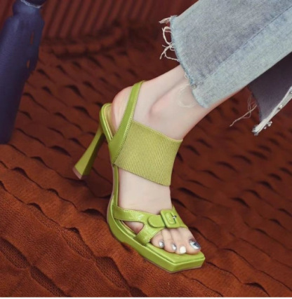 여름 하이힐