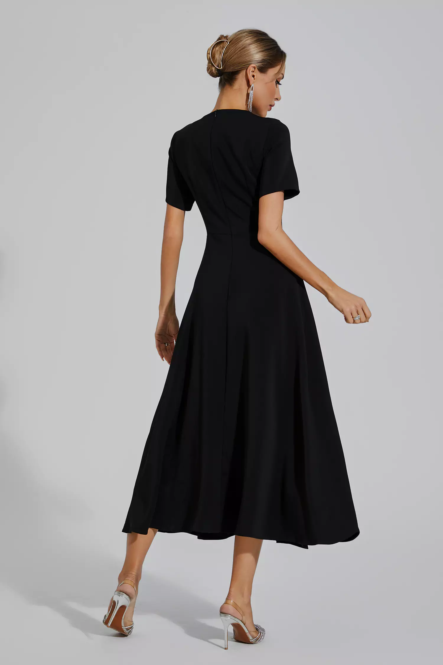 Jesse Black Flower Midi Dress