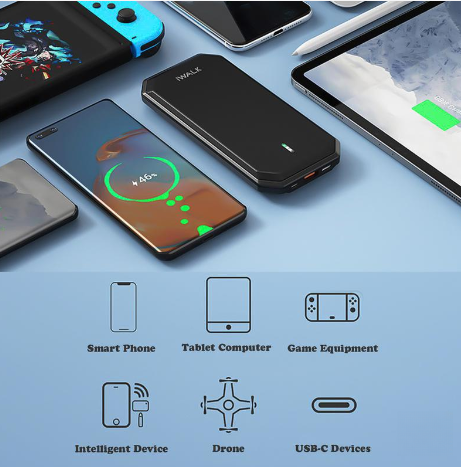 4 合 1 可伸縮車用充電器（含線）