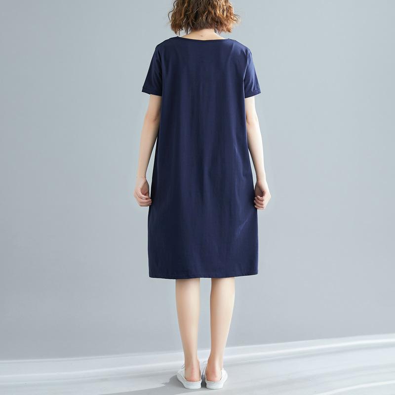 大尺碼女裝夏季寬鬆韓版中長款T恤裙子大尺碼純色V領顯瘦短袖洋裝