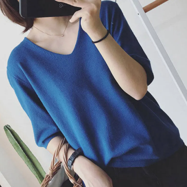 *11色可選 半袖/五分袖/長袖冰絲針織V領T恤上衣 新款新色 純色短袖T恤顯白V領休閒針織衫