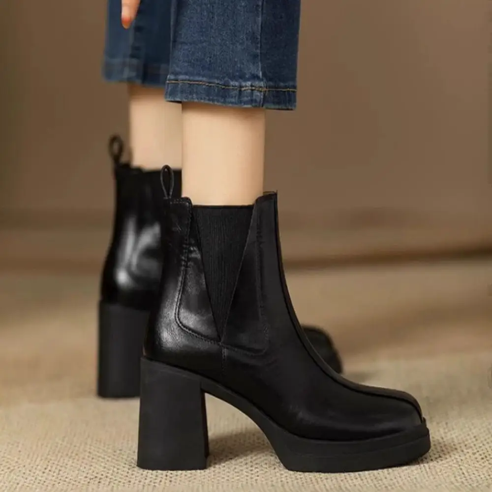 溫柔好感 素面 爆款 V口 粗高跟 切爾西 厚底 馬丁靴 短靴
