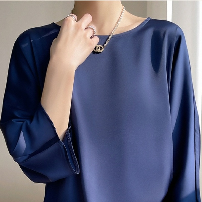 知性美型 氣質 簡約 圓領 寬鬆 九分袖 T恤