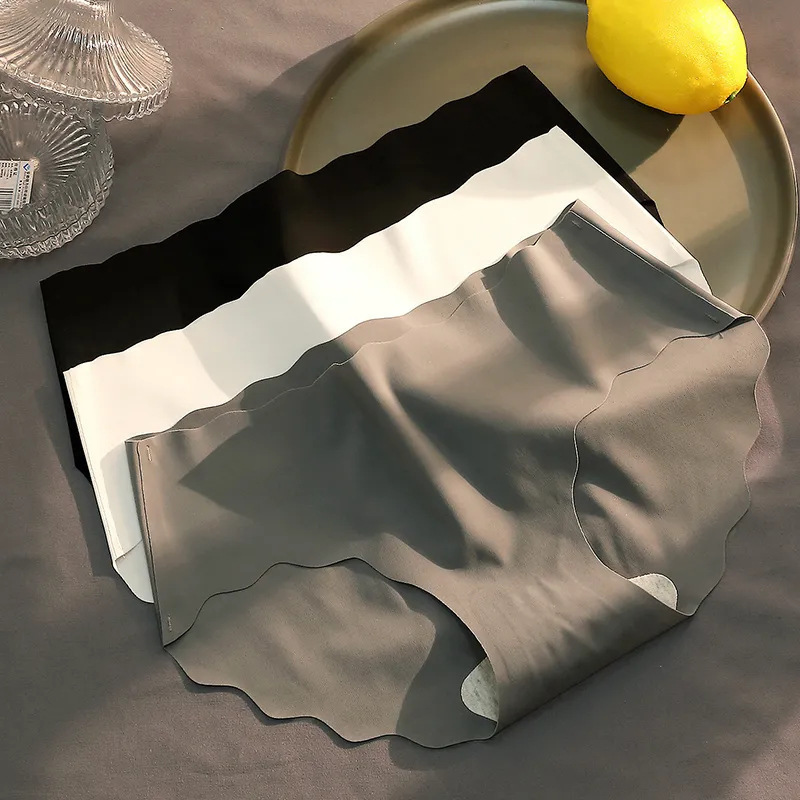 【3條裝】零觸感冰絲內褲 女士無痕中腰薄款抗菌 純棉襠透氣提臀大碼三角短褲