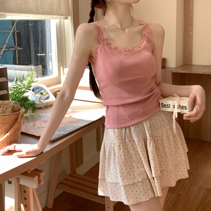 Bratop 小可愛*6色入 甜辣純慾系蕾絲花邊 碎花 吊帶背心夏季甜美修身內搭外穿上身