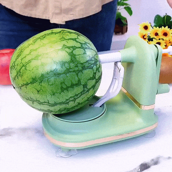 New Hand-Cranked Fruit Peeler