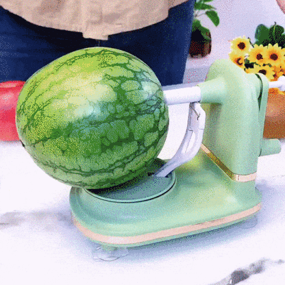 New Hand-Cranked Fruit Peeler