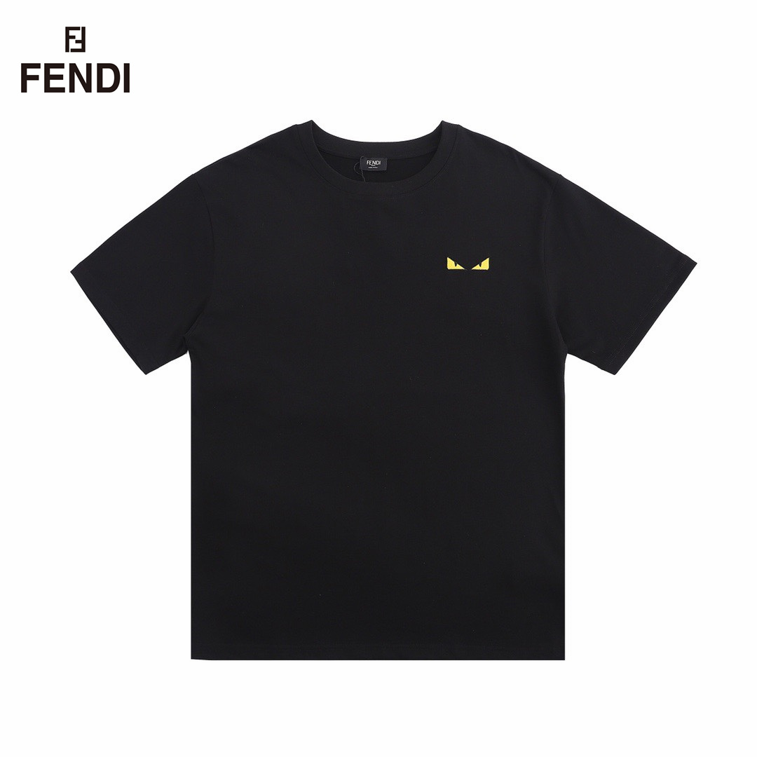【FENDI 公式旗艦店】フェンディ Tシャツ ご好評に付き再入荷！黒 白