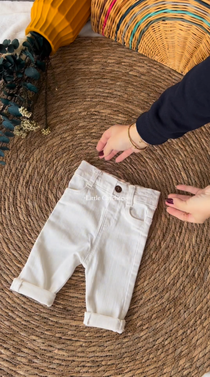 Timeless Trends: Kurta Pants Ensembles