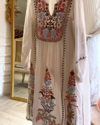 AWESOME WHITE COLOUR EMBROIDERY KURTA SET