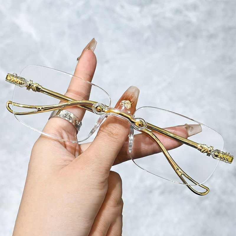 แว่นสายตายาว HD สมาร์ทซูม ป้องกันความเมื่อยล้า