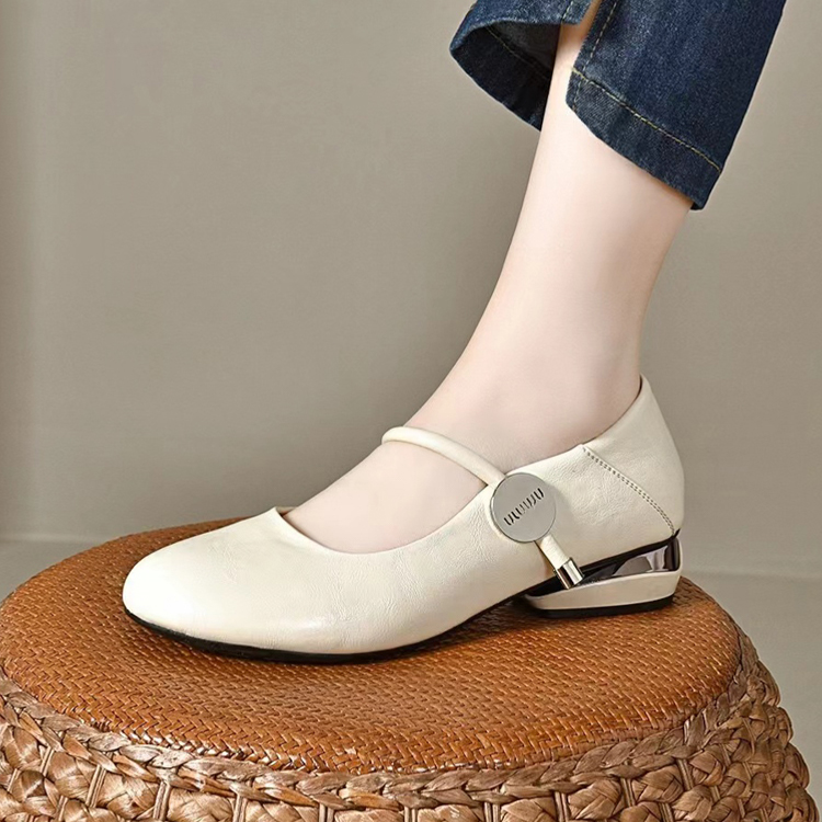 รองเท้าผู้หญิงพื้นนุ่มปากตื้น หัวกลม