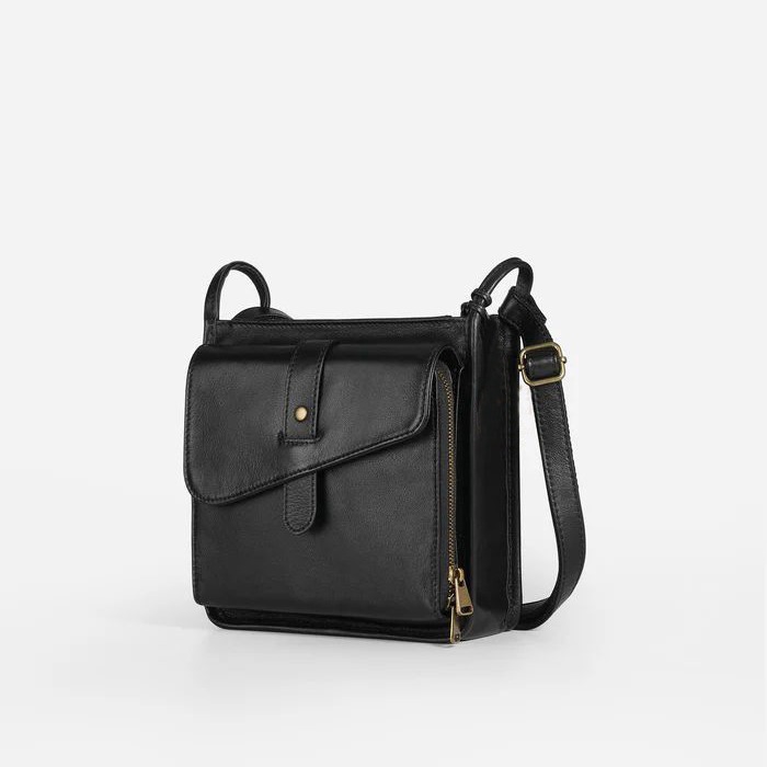 กระเป๋าสะพายข้างแฟชั่น