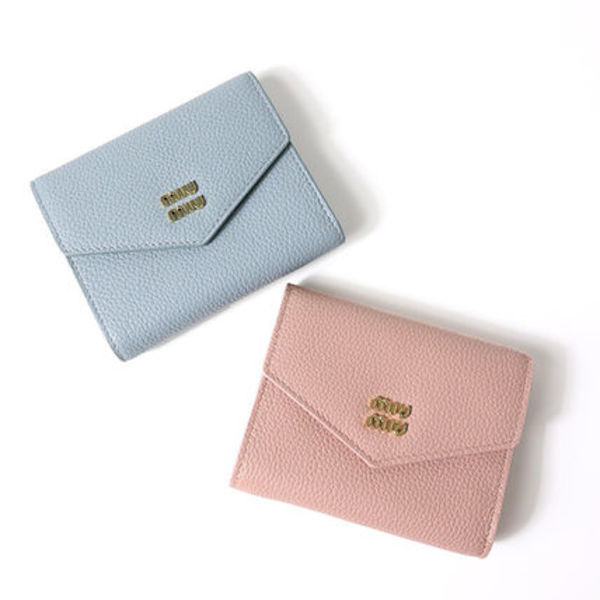 miumiu 三つ折り財布 ヴィッテロダイノレザー 5MH040 ADT7